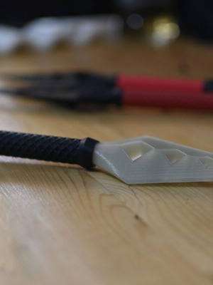 3D Printed Kunai 26cm new, glow in the dark