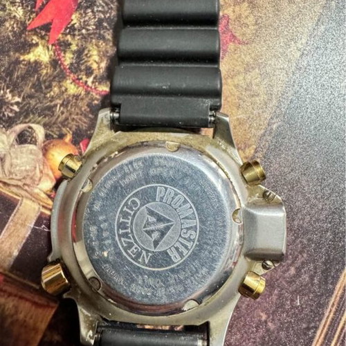 Citizen Pro Master 5812 watch like new, white and gold