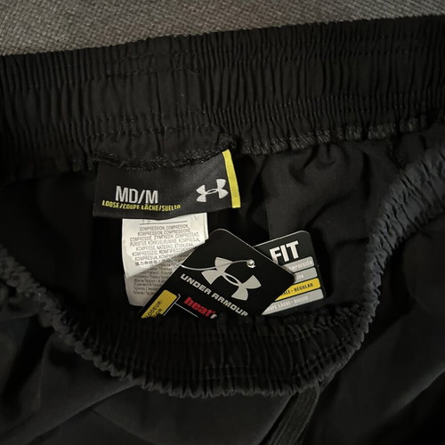 Under Armour reflective sportswear set, black, size M