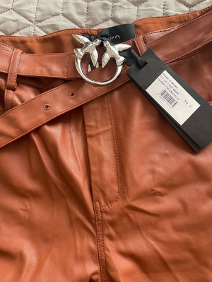 Παντελόνι Pinko καινούργιο, faux leather, καφέ, μέγεθος small