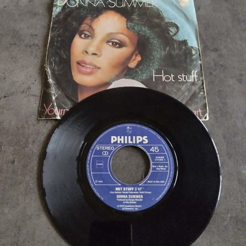 Donna Summer Hot Stuff 7'' vinyl used with misprint