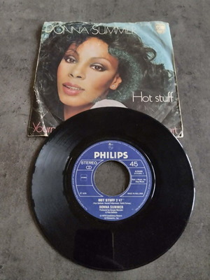 Donna Summer Hot Stuff 7'' vinyl used with misprint