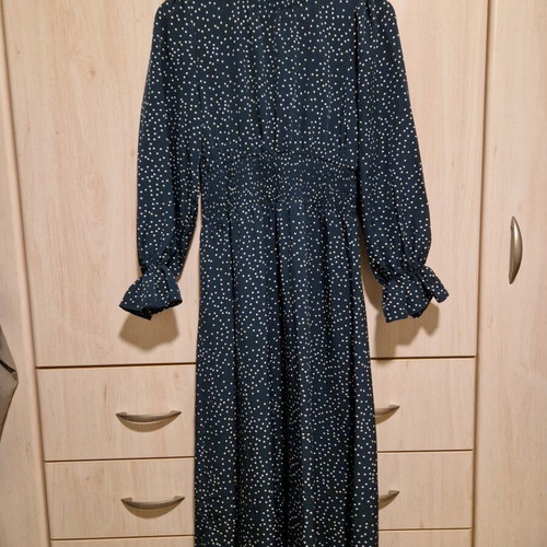 Long thin dress Shein size XS like new, green and white polka dots