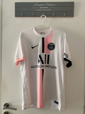 PSG jersey 2021 like new, size M