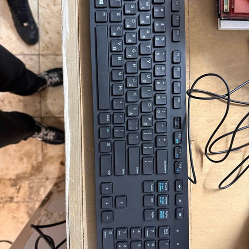 Dell Full Size USB Keyboard like new