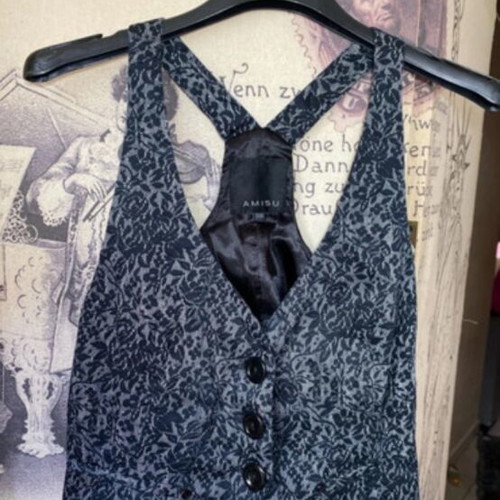 Amisu vest like new, black, size S