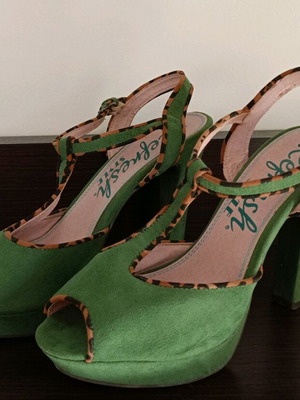 Sandals used, size 41