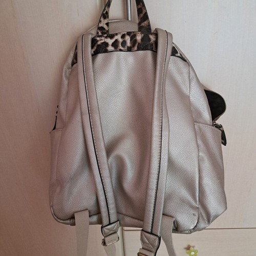 Cat backpack from Accessorize used, silver