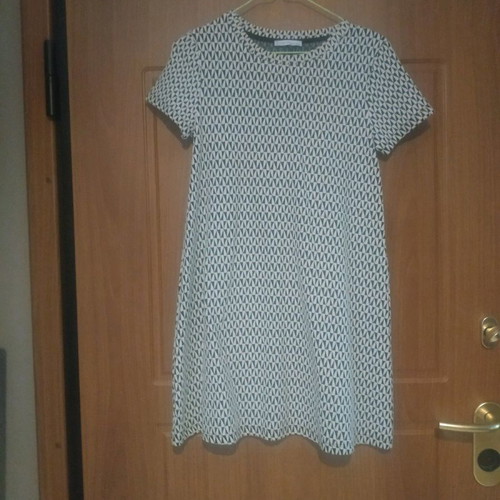 Zara mini dress used, black and white -  6,00 - Vendora.cy