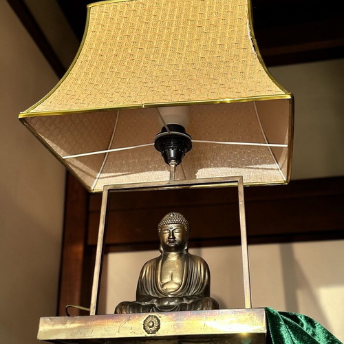 Buddha lamp vintage table lamp with metal base and pagoda shade used