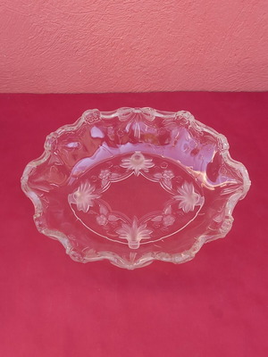 Crystal fruit bowl