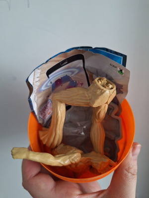 Kinder MegaMaxi Groot Marvel Collection 2024 new with capsule and leaflets