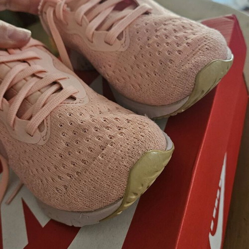 Nike Odyssey React women's sneakers size 36 like new pink