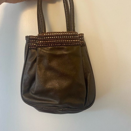 Leather evening bag with extra chain for crossbody