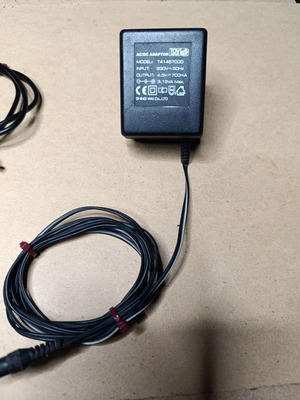Power adapter 4.5V 700mA T41457000 used