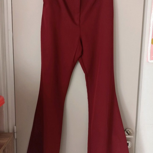 Burgundy suit new with oversized jacket and flared pants size M