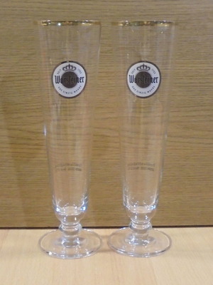 Warsteiner beer set of two promotional 400ml pilsner glasses like new