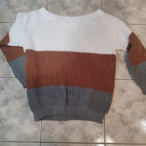 Knitted multicolor sweater used, size XL