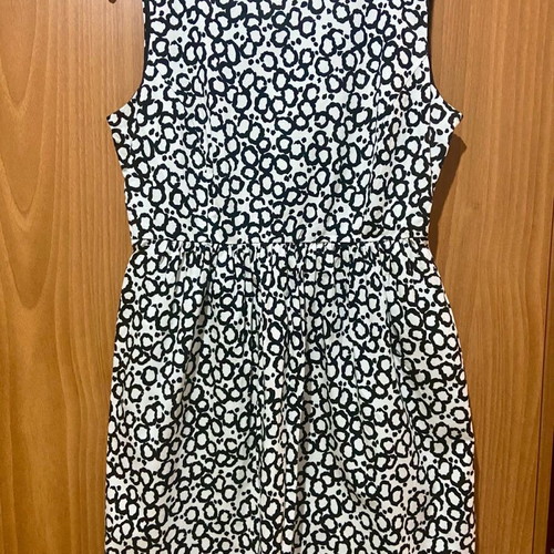 Zara Basic dress size L black and white, like new