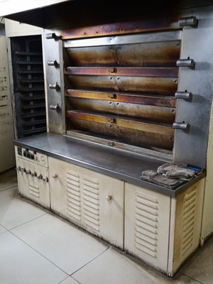 Bakery and Pastry Shop Oven for Sale in Kallithea
