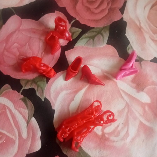 Barbie shoes pack of 5 pairs new