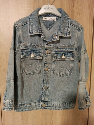 Zara kids denim jacket σαν καινούργιο, μέγεθος 98 cm, ανοιχτό μπλε