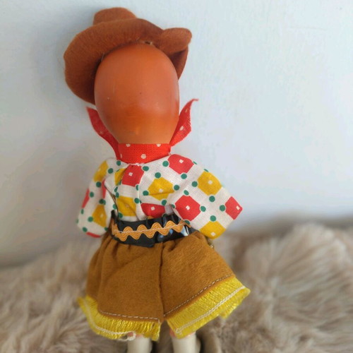 Celluloid pistoleiro doll used with original clothes 1960-70