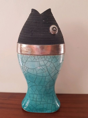 Decorative ceramic vase crackle with silver details