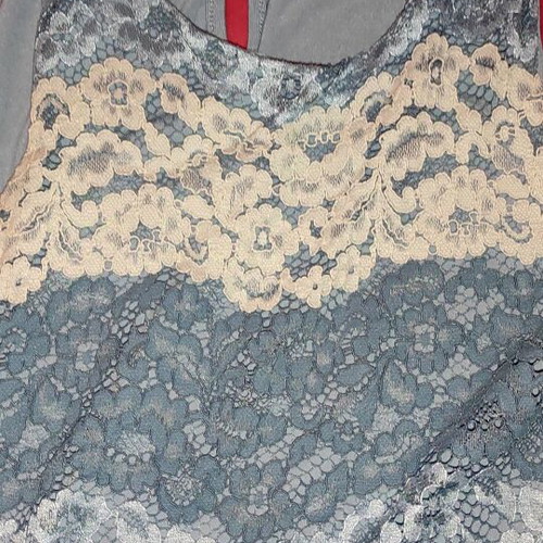 Blue sleeveless blouse with lace medium like new, made in Italy