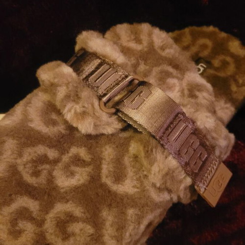 Ugg slippers size 44 brown animal print new with scratches