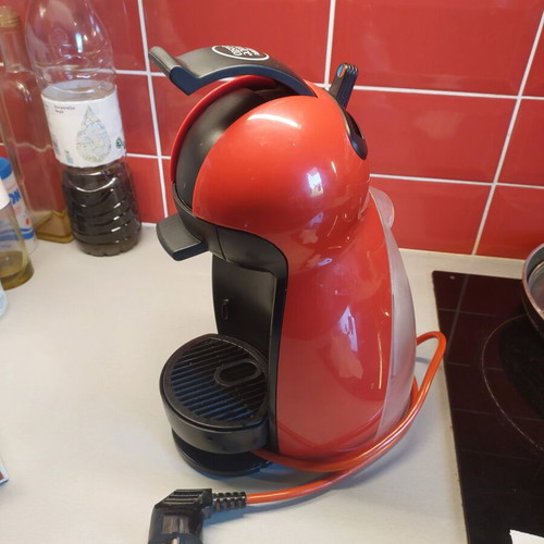 Dolce Gusto coffee machine for capsules