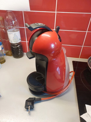Dolce Gusto coffee machine for capsules