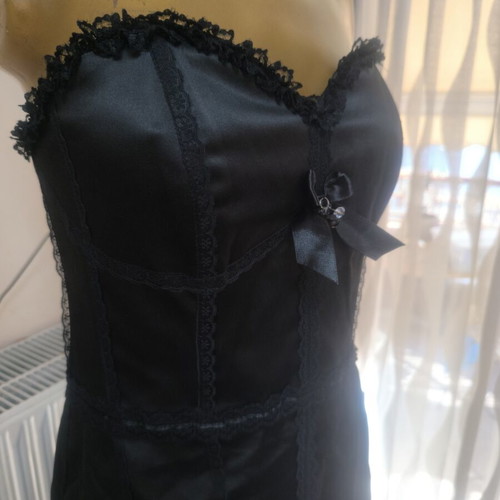 Pretty Woman black strapless satin dress medium, like new