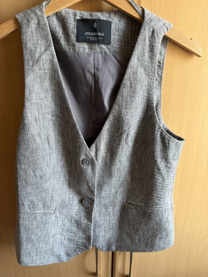 Stradivarius vest like new, gray, size M
