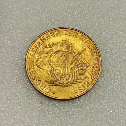 James Cook token explorer and navigator