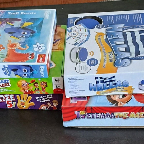 Board games and puzzles used in very good condition