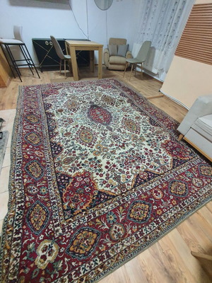 Large Persian rug 340x250 cm new with floral motifs