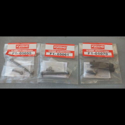 Ανταλλακτικά Ferrari Kyosho 1/8 καινούργια, σετ 3 τεμαχίων