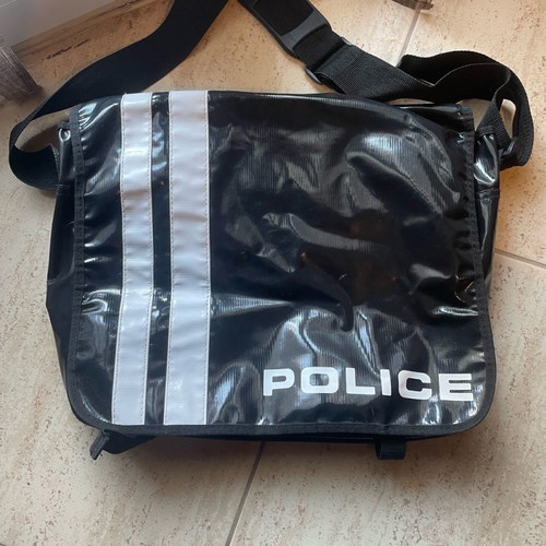 Police bag with laptop compartment, like new