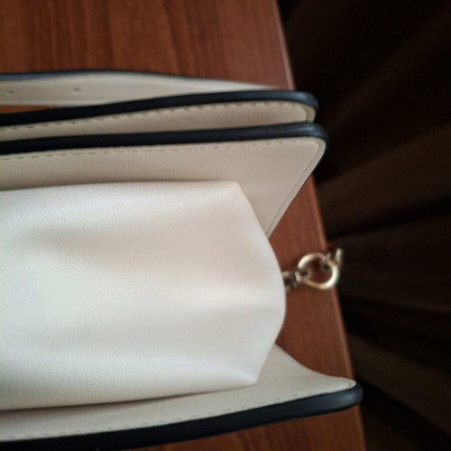 Twinset crossbody bag like new, cream with gold chain detail