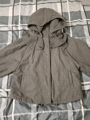 Pull and Bear short coat gray with 3/4 sleeves like new