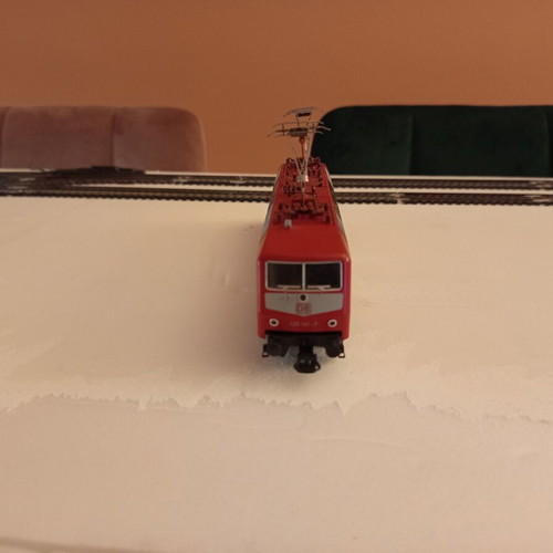 Lima DB BR 120 and I.C. wagons like new, HO scale models