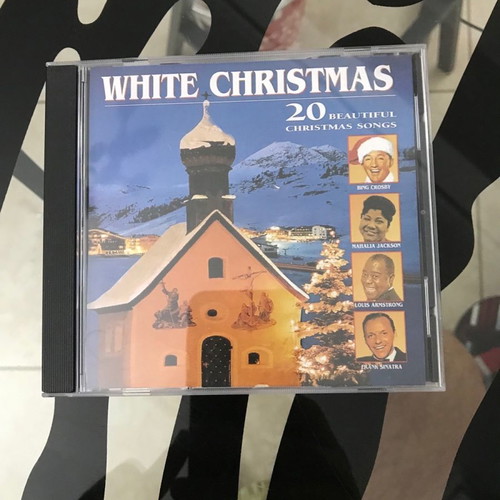 White Christmas CD used, 20 beautiful Christmas songs