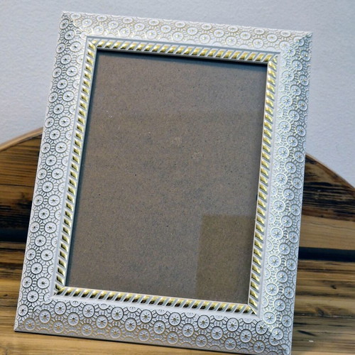 Wooden photo frame 13x18 white and gold, like new