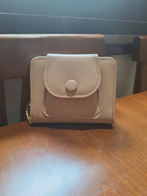 Beige wallet like new with zipper and card slots