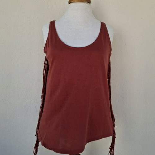 Zara top like new, size M, red with fringes