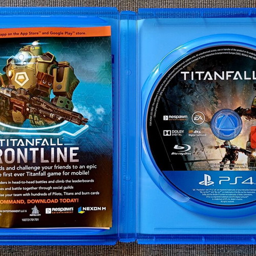 Titanfall 2 PS4 game used, complete and in excellent condition