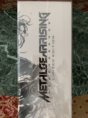 PS3 PLAYSTATION 3 METAL GEAR RISING REVENGEANCE COLLECTOR'S ΣΠΑΝΙΑ ΣΥΛΛΕΚΤΙΚΗ ΕΚΔΩΣΗ ΣΦΡΑΓΙΣΜΕΝΟ!