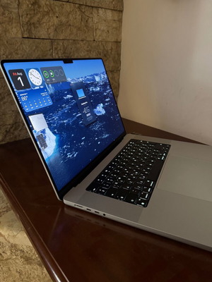 MacBook Pro 16" M1 Max σαν καινούργιο, 1TB SSD, 64GB RAM, με φορτιστή