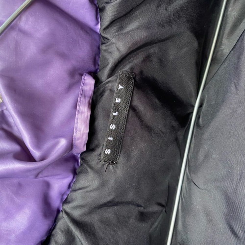 Sisley women's purple jacket like new with hood